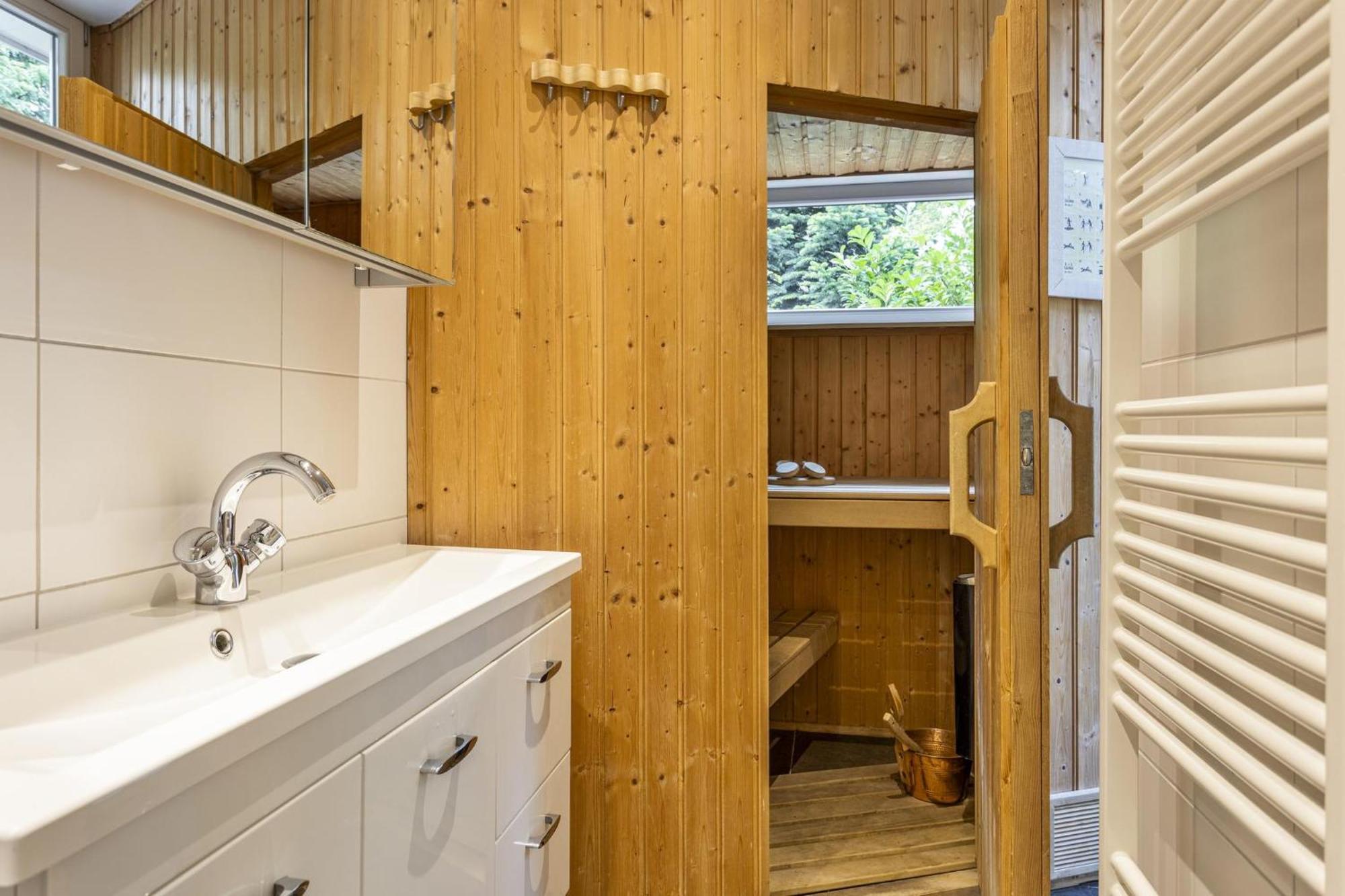 Relaxen In Het Bos Met Privesauna Holten Luaran gambar